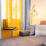 בית הארחה Chill Vibes Luxurious Living House