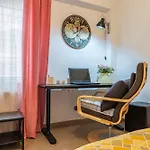Chill Vibes Luxurious Living House בית הארחה וולוס
