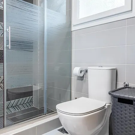 Chill Vibes Luxurious Living House 4* וולוס