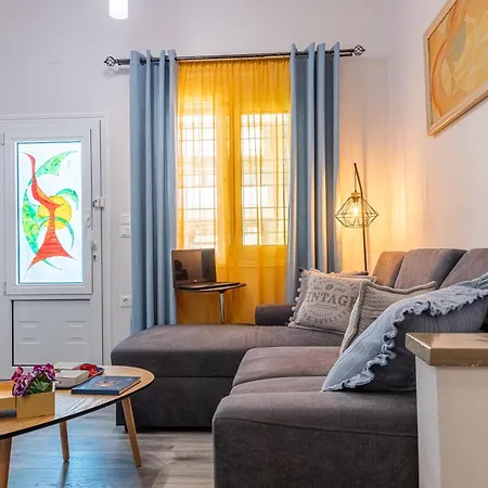 Chill Vibes Luxurious Living House Konukevi 3*